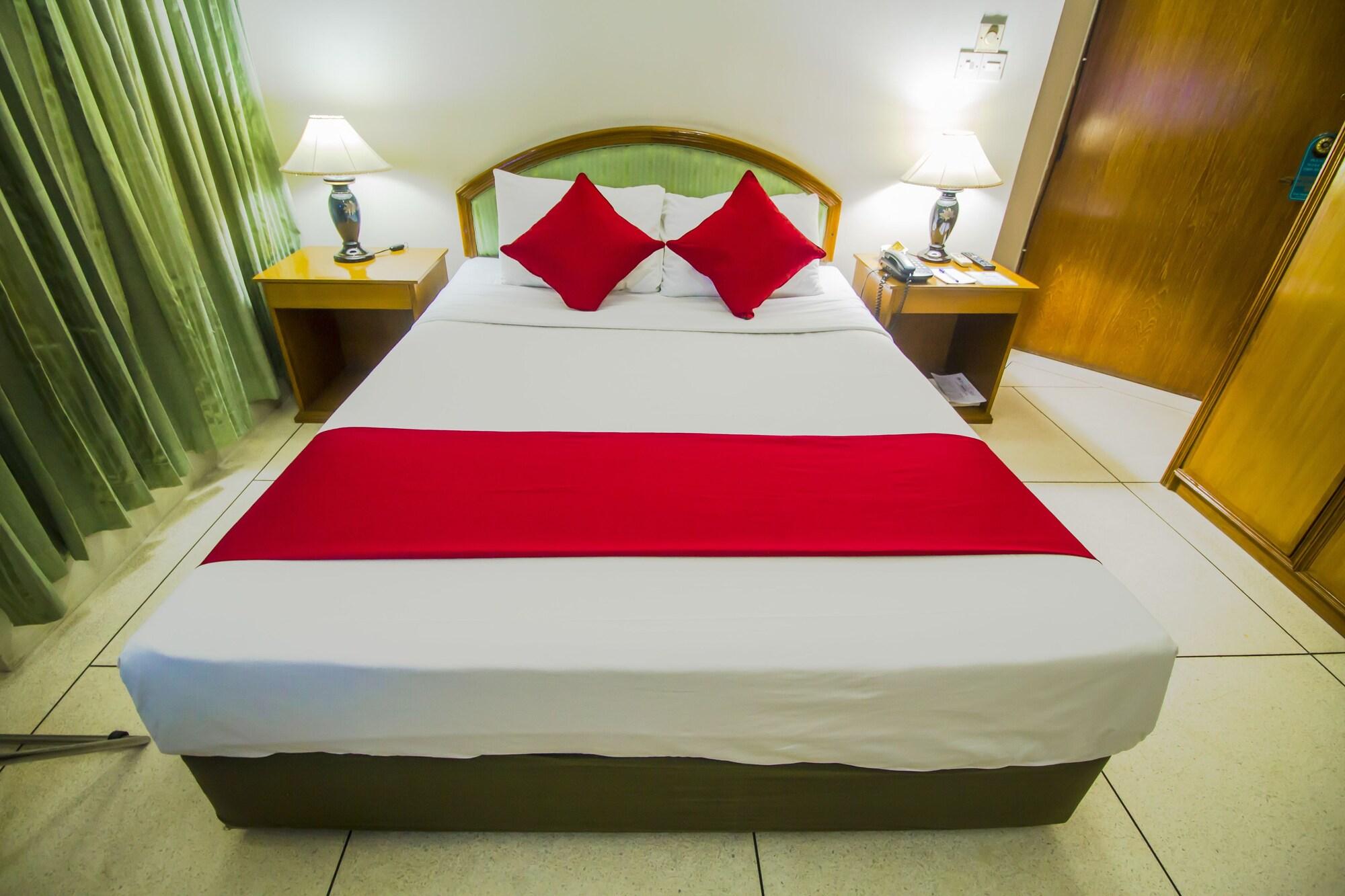 Asia Pacific Hotel Dhaka Bagian luar foto