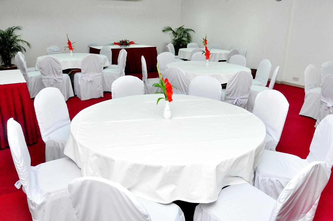 Asia Pacific Hotel Dhaka Bagian luar foto