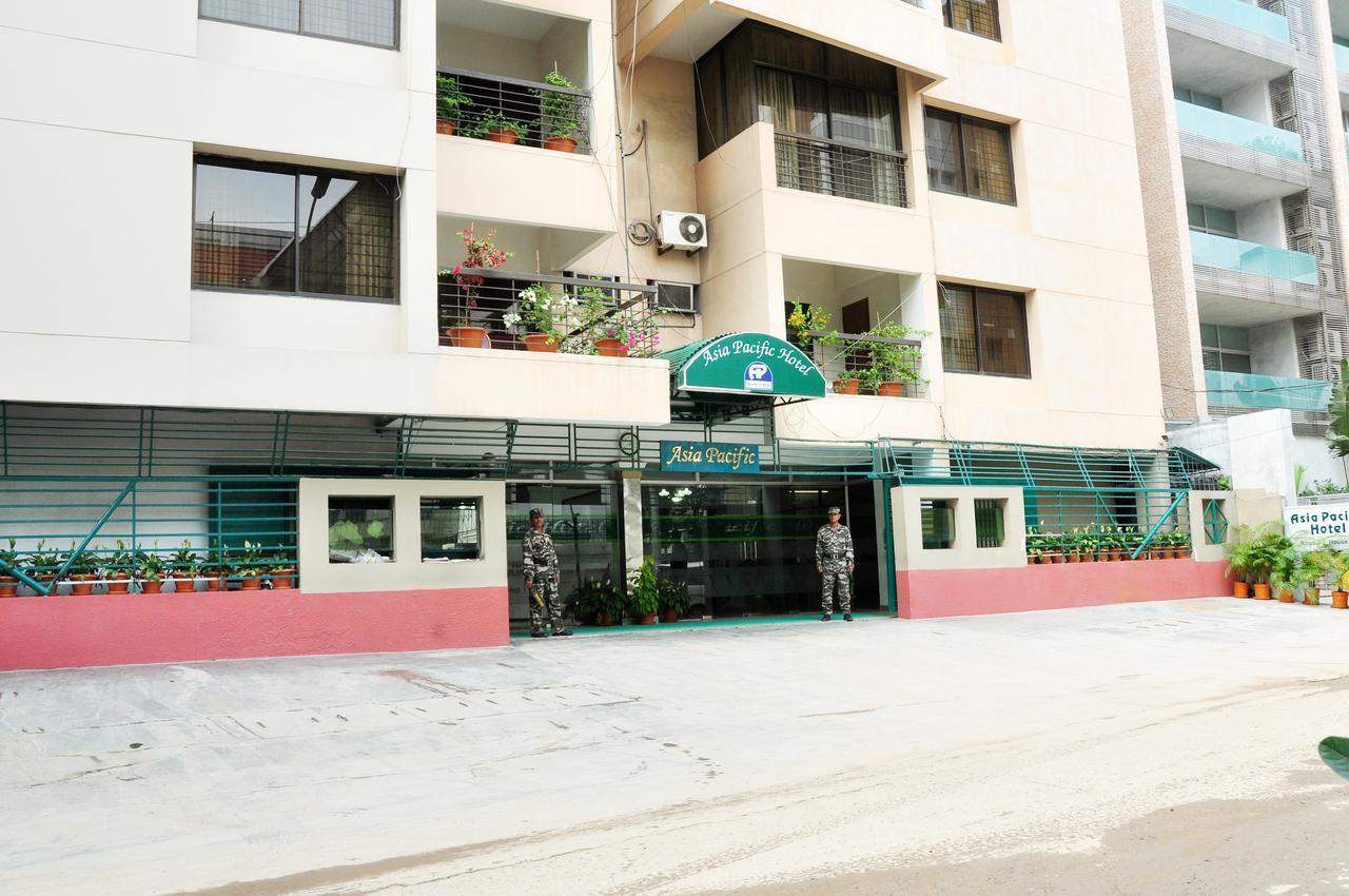 Asia Pacific Hotel Dhaka Bagian luar foto
